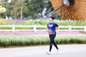 BIB: 
                            <button type="button" onclick="openModal(27859983)" class="btn btn-primary btn-sm float-right btn-popup" data-toggle="modal" data-target=".modal-high-quality">
                        <i class="fas fa-shopping-cart"></i> Add to Cart
                    </button>
                                            <button type="button" onclick="isThisMe(27859983, true)" class="btn btn-success btn-sm float-right btn-popup btn-isme hidden" data-toggle="tooltip" data-placement="bottom" title="นี่คือรูปของคุณใช่ไหม คลิกที่นี่เพื่อเอาเข้าอัลบั้ม">
                        <i class="fas fa-plus"></i> Add to album
                    </button>
                    <button type="button" onclick="isThisMe(27859983, false)" class="btn btn-warning btn-sm float-right btn-popup btn-isnotme hidden">
                        <i class="fas fa-ban"></i> Remove from album
                    </button>